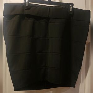 Cute stretchy black skirt from Torrid, 19" length, 20" waist